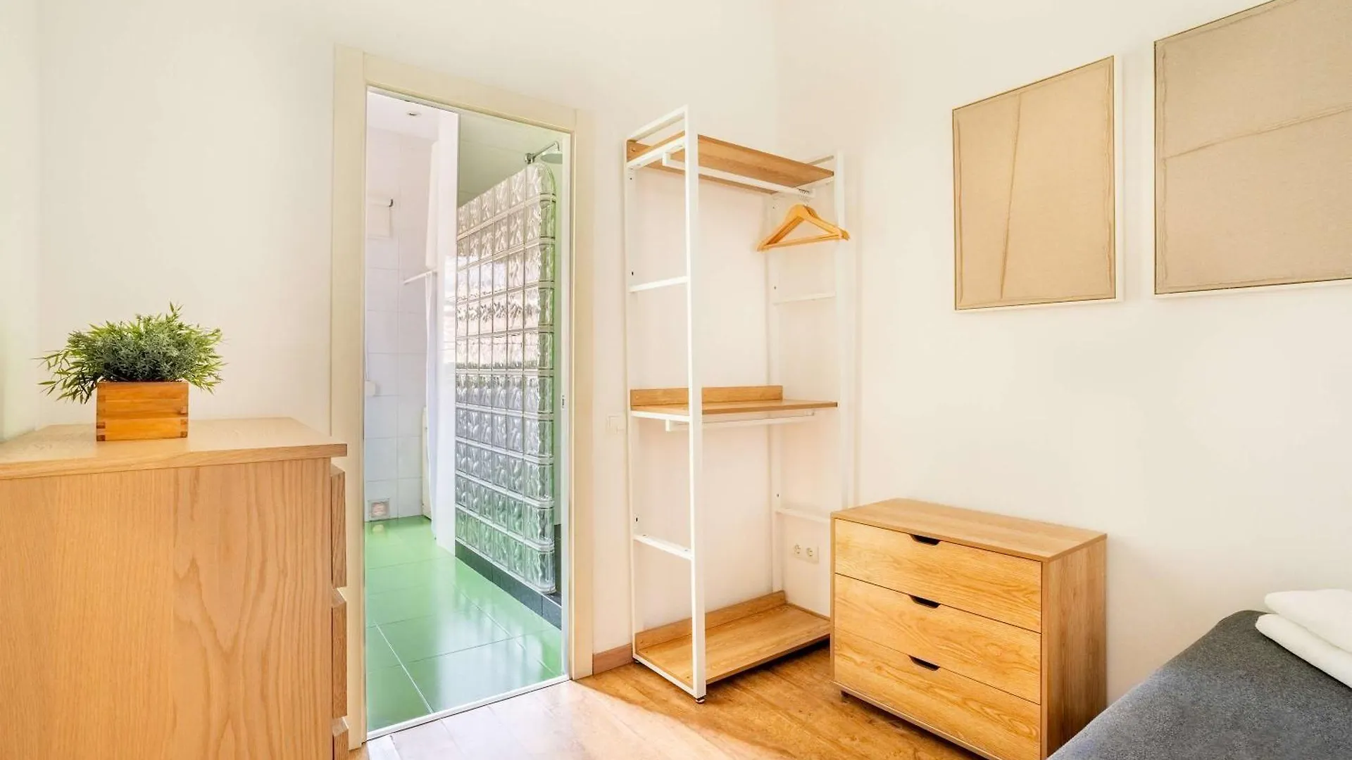 Apartamento Pl Universitat Bright And Cozy 2Bd - 2Bth Barcelona